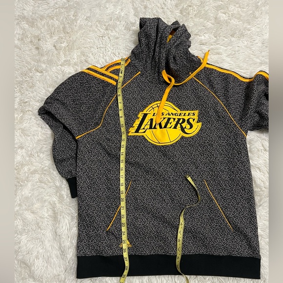 Los Angeles Lakers Adidas Hoodie - Picture 12 of 12